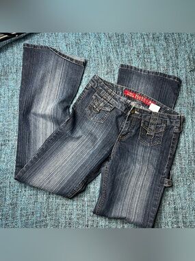 Vintage Y2K Low Rise Flare Mudd Jeans Size 5 Juniors